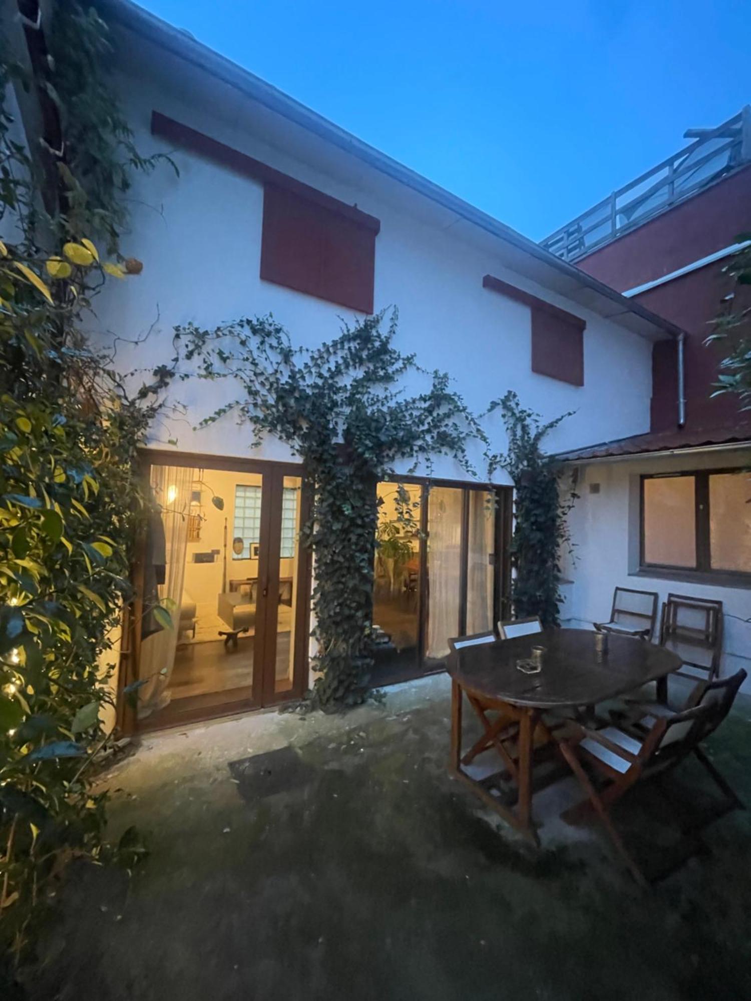 Small Architect'S House Pantin Ngoại thất bức ảnh